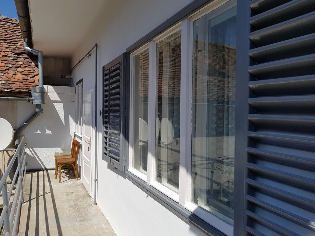 Luk Old Town Apartment Sibiu Exterior foto