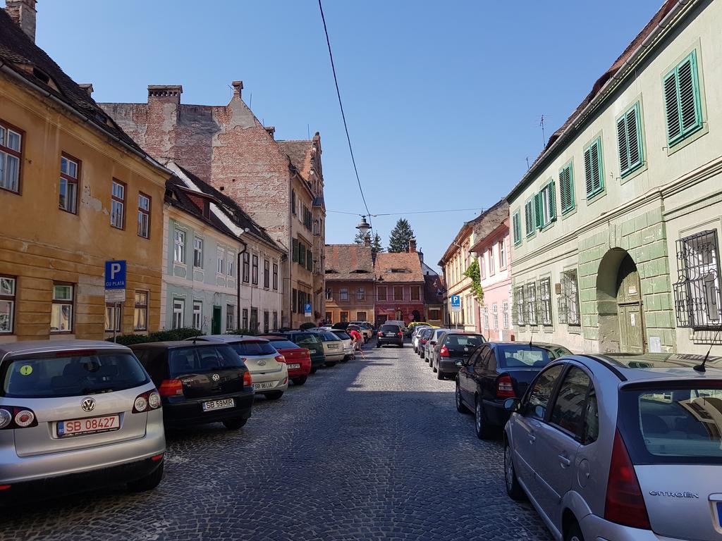 Luk Old Town Apartment Sibiu Exterior foto
