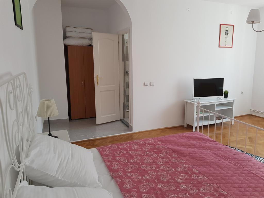 Luk Old Town Apartment Sibiu Exterior foto